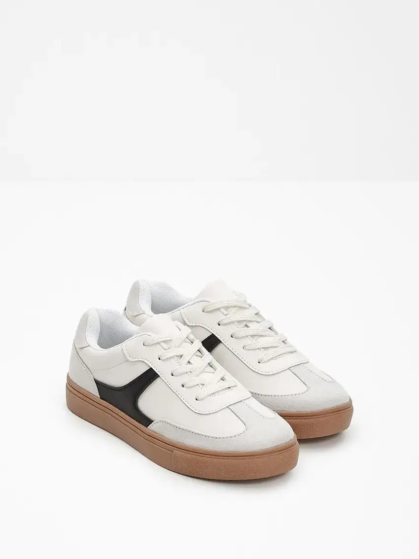 TRAMPKI DZIECIĘCE SNEAKERSY