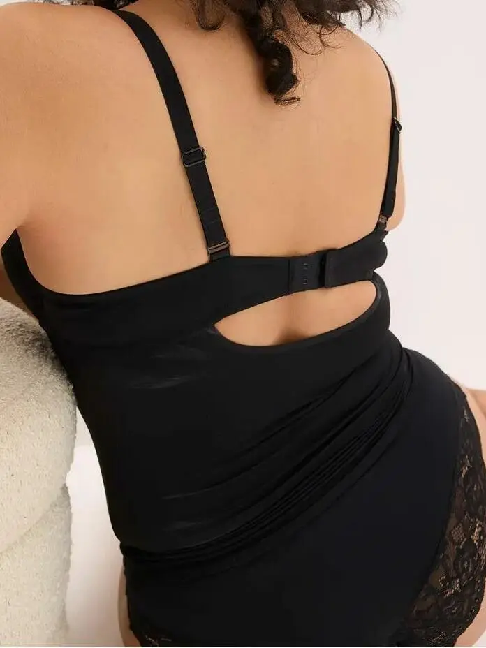 GORSET TOP MODELUJĄCY Z KORONKĄ