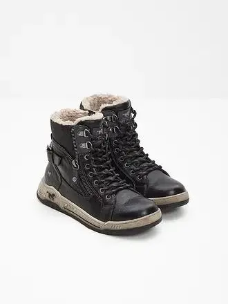 WYSOKIE OCIEPLANE SNEAKERSY