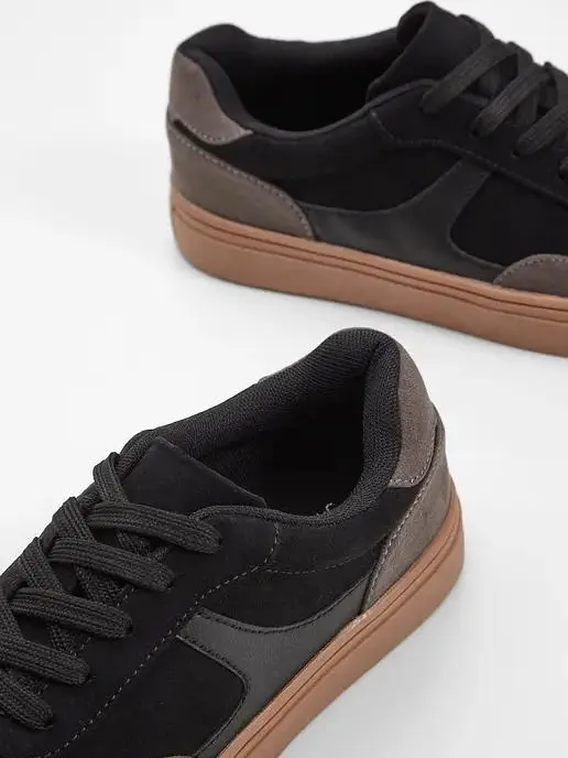 TRAMPKI DZIECIĘCE SNEAKERSY