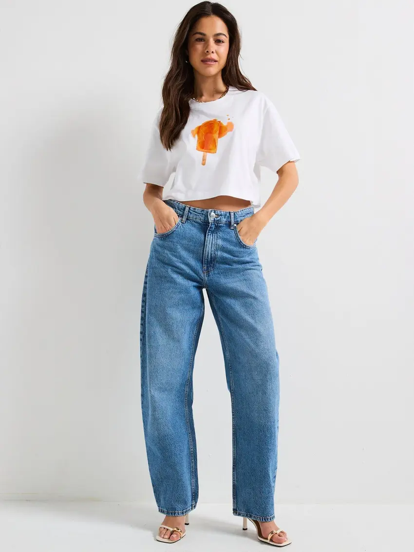 MOSCHINO JEANS KRÓTKI DAMSKI T-SHIRT Z NSDRUKIEM