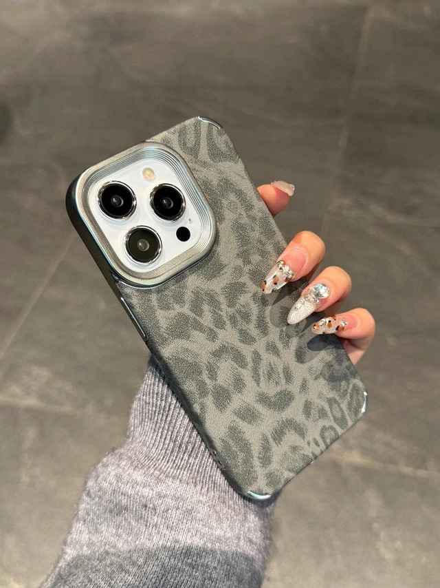 ETUI NA IPHONE 16 PRO