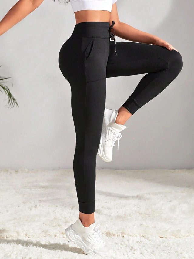 CZARNE LEGGINSY Z KIESZENIAMI