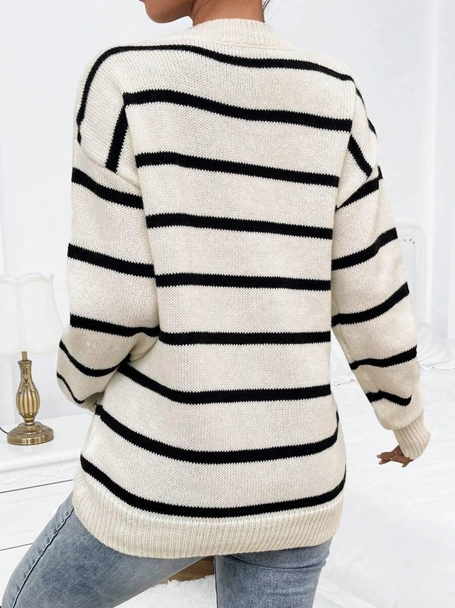 SWETER CIĄŻOWY W PASKI