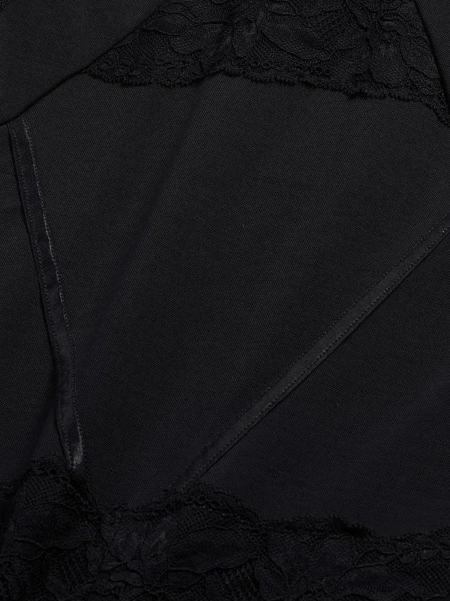 BODY Z KORONKĄ